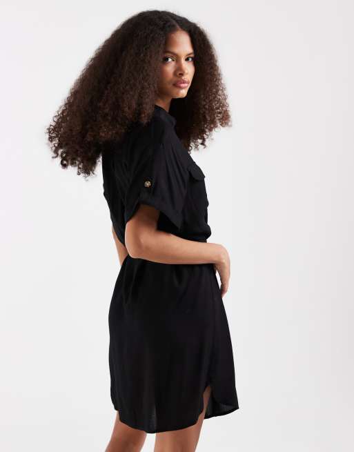 Vero Moda – Czarna sukienka koszulowa mini z kieszeniami, 4 z 4