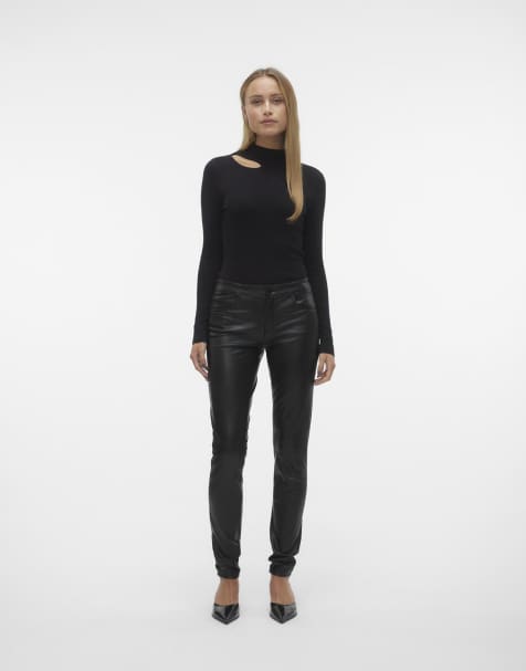Vero Moda Trousers in black