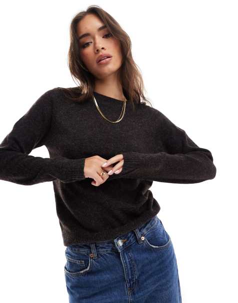 Vero Moda round neck knitted jumper in chocolate melange