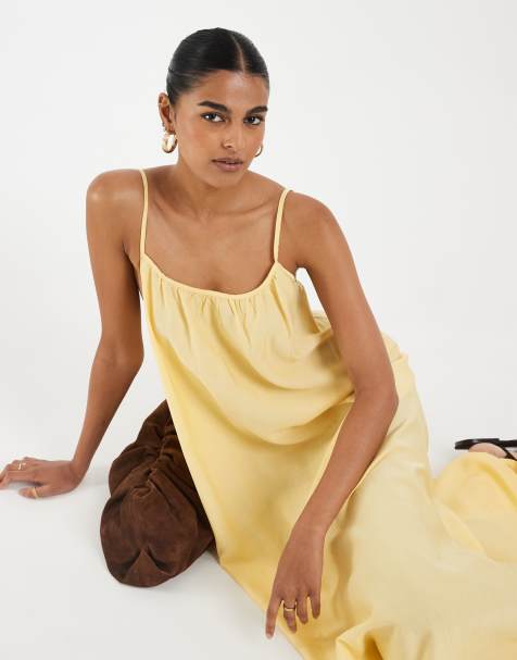 Vero Moda – Czerwona sukienka maxi na ramiączkach z gniecionej tkaniny - view 1