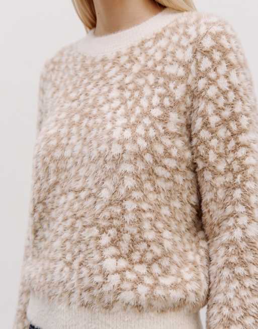 Vero Moda deer print soft fluffy knitted jumper in cream melange, 4 of 5