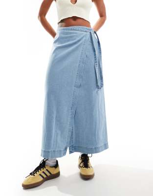 denim maxi wrap skirt in light blue