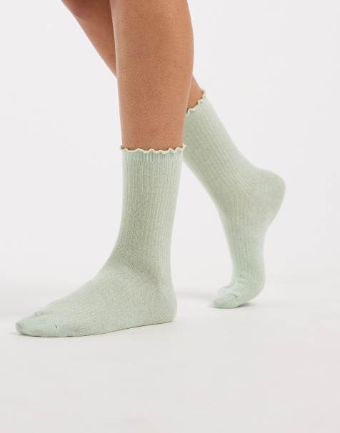 Vero Moda – Dimgröna, glittriga strumpor med volangkant - view 1