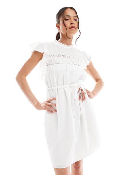 Vero Moda – Dobby-Minikleid in Weiß mit Bindedetail - view 1