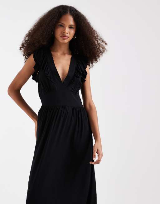 Vero Moda Easy Joy ruffle shoulder plunge front midi dress in black, 2 of 4