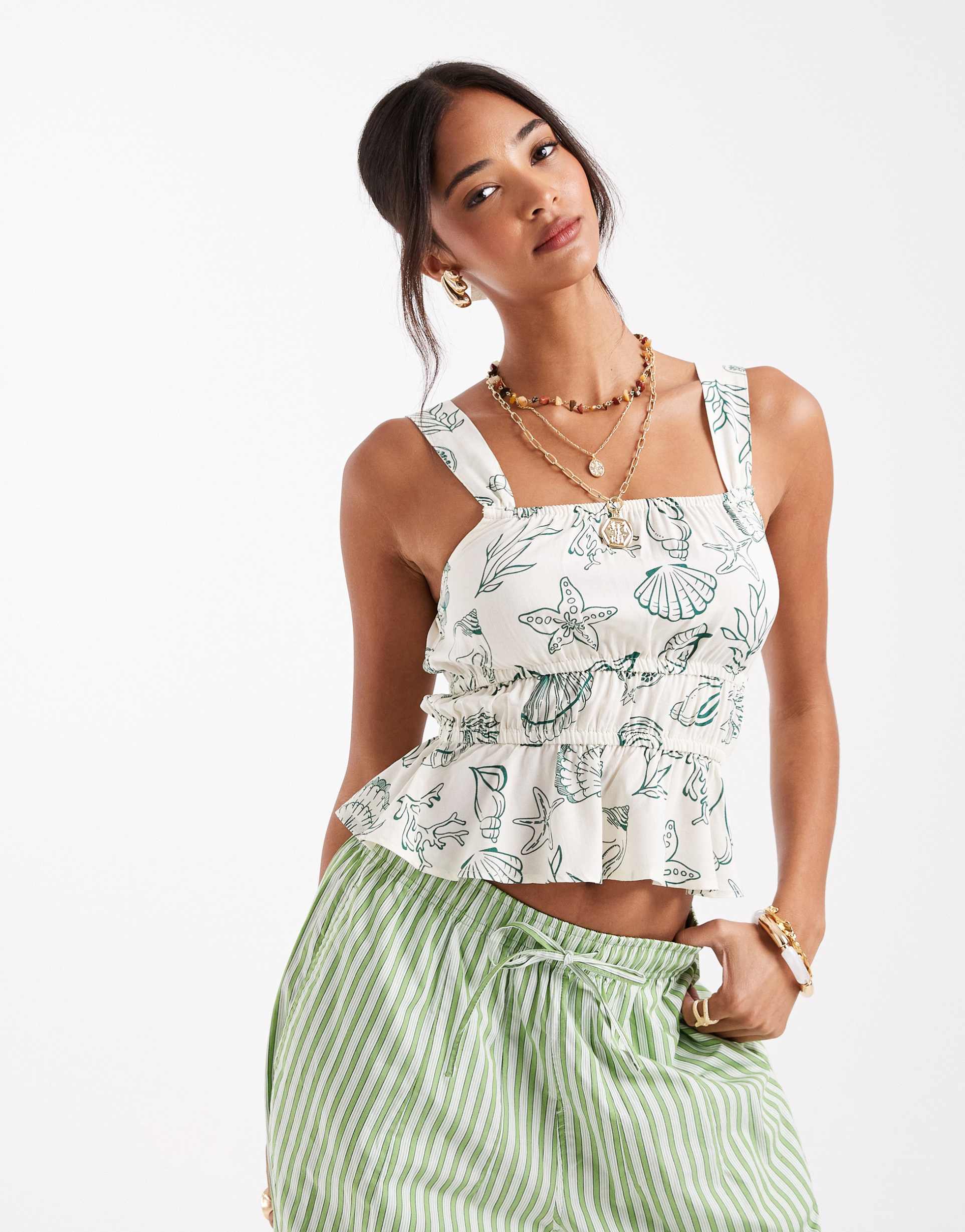 vero moda easy smocked sleeveless top in conversational sea print