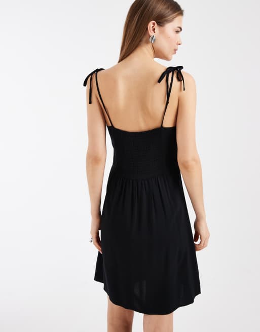 Vero Moda Easy tie shoulder cami mini dress in black, 4 of 4