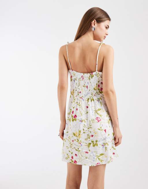 Vero Moda Easy tie shoulder cami mini dress in white wild floral print, 4 of 4