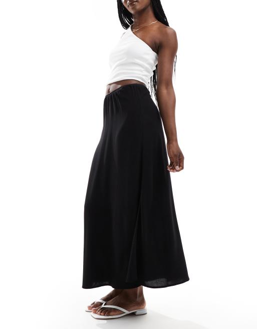 Vero Moda elastic waist band maxi skirt in black | ASOS