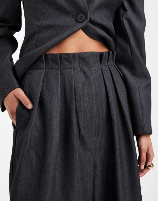 Vero Moda – Elegante Bundfaltenhose in Dunkelgrau meliert mit hohem Bund, Kombiteil, 4 von 5