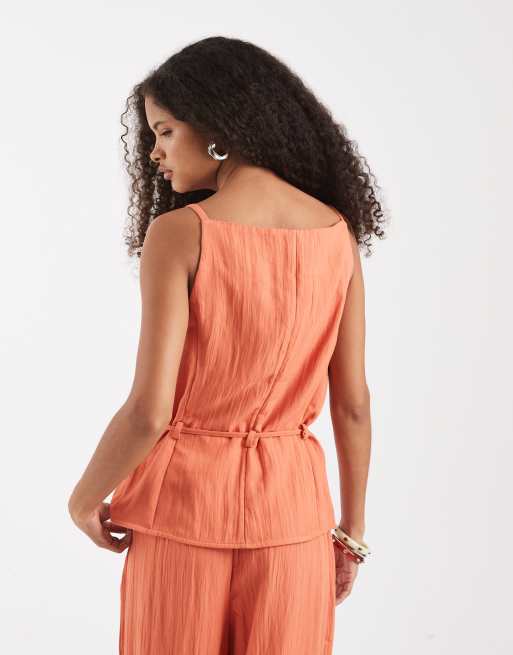 Vero Moda – Elegante Camisole-Weste in Orange mit Bindegürtel und dünnen Trägern, Kombiteil, 4 von 4