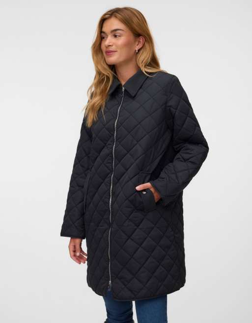 Vero Moda Emiliejane abrigo acolchado con cuello italiano en negro, 3 de 5