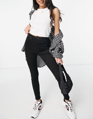 Vero Moda – Enge Jeans mit hohem Bund in Schwarz