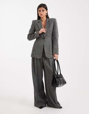 Vero Moda - Ensemble pantalon ample habillé en tweed avec pli sur le devant et blazer à taille cintrée - Poivre et sel | ASOS
