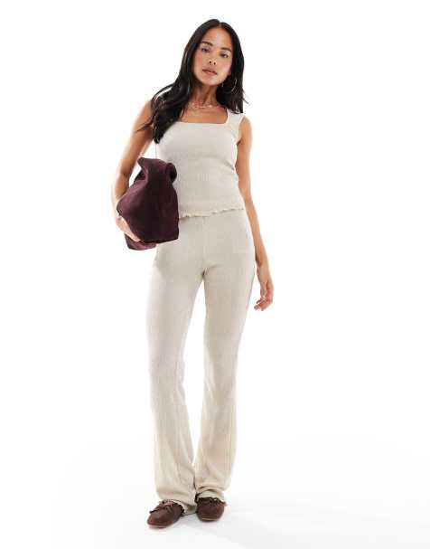 Vero Moda - Ensemble top sans manches texturé et pantalon évasé - Taupe - view 1