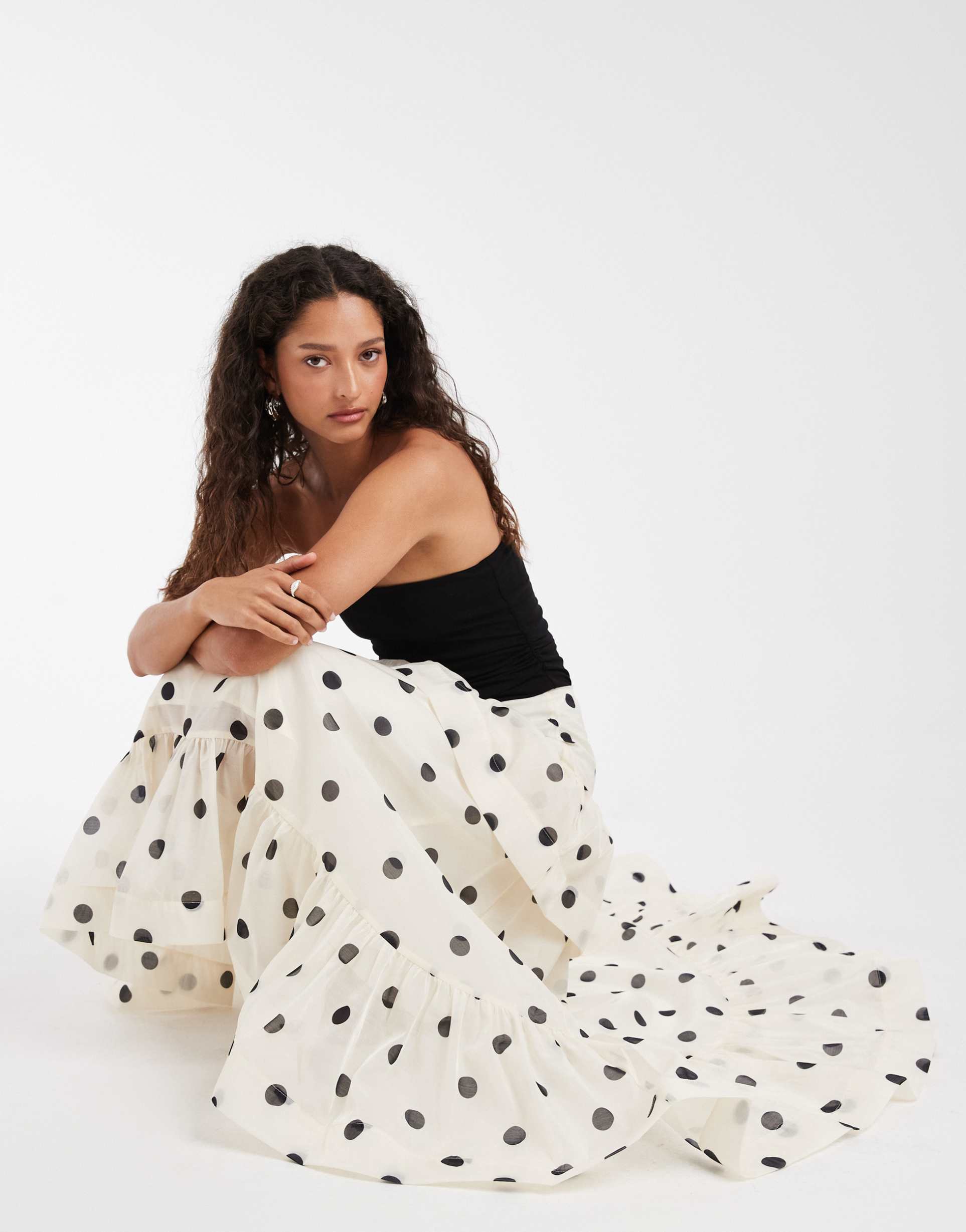 vero moda exaggerated ruffle detail maxi skirt in cream and black polka dot print