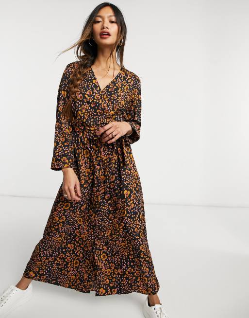 Vero Moda – Exklusives Midi-Wickelkleid mit Animalprint