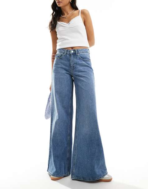 Vero Moda extreme wide leg jeans in medium blue wash - view 1