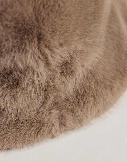 Vero Moda faux-fur Anglerhut in neutral, 2 von 3