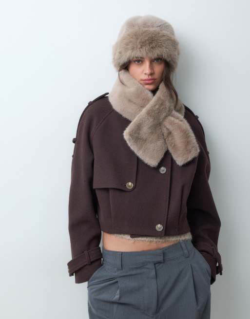 Vero Moda faux fur beanie in neutral, 3 of 5