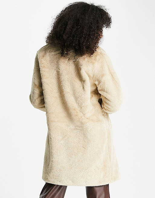  Vero Moda faux fur coat in beige 