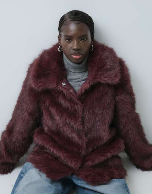 Vero Moda faux fur jacket in burgundy , 4 of 5