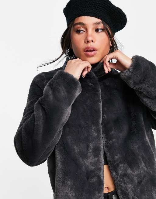 Vero moda short faux fur clearance jacket