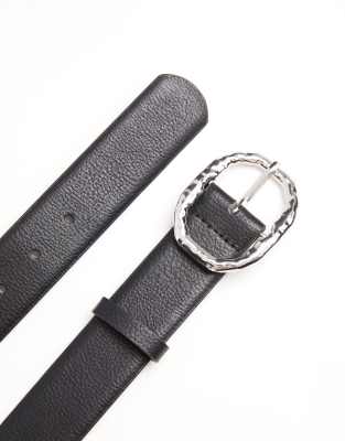 Vero Moda Faux Leather Belt With Gold-tone Hammered Metal Buckle In Black