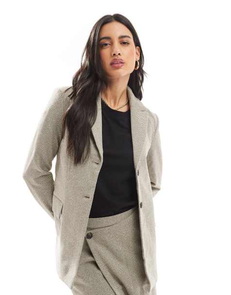 Vero Moda fitted blazer in beige herringbone tweed - part of a set - view 1