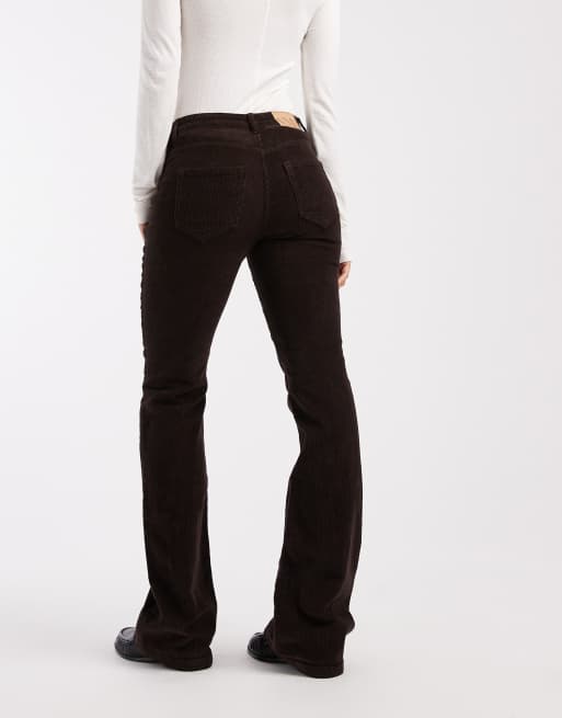Vero Moda - Flash - Flared jeans van corduroy met halfhoge taille in chocoladebruin, 3 van 5
