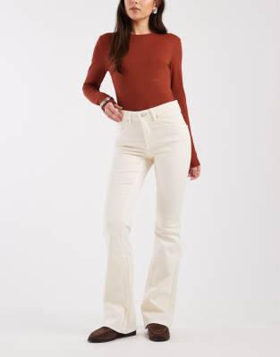 Vero Moda Flash Mid Rise Flare Jeans In White