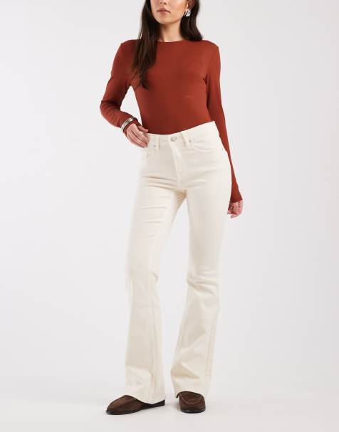 Vero Moda – Flash – Naturvita, utsvängda jeans med medelhög midja - view 1