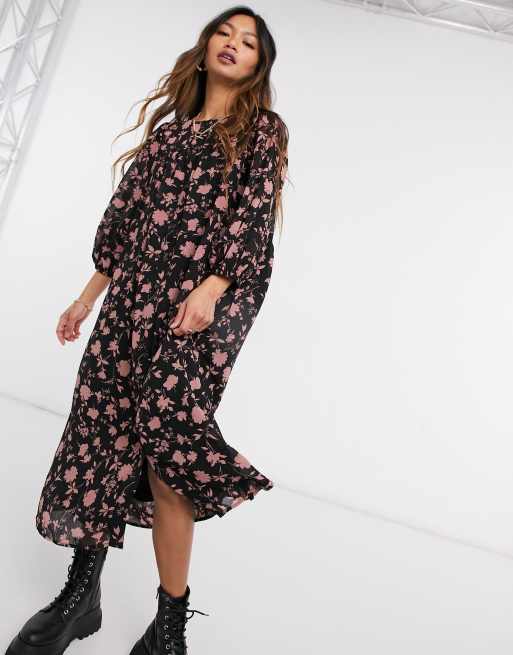 Vero Moda floaty midi dress with side split in black floral