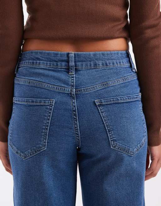 Vero Moda Flora jeans med hög midja och raka ben med bälte i mellanblå denim, 4 av 5
