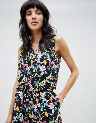 Vero Moda floral sleeveless top | ASOS