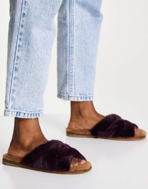 Burgundy on sale fur slides