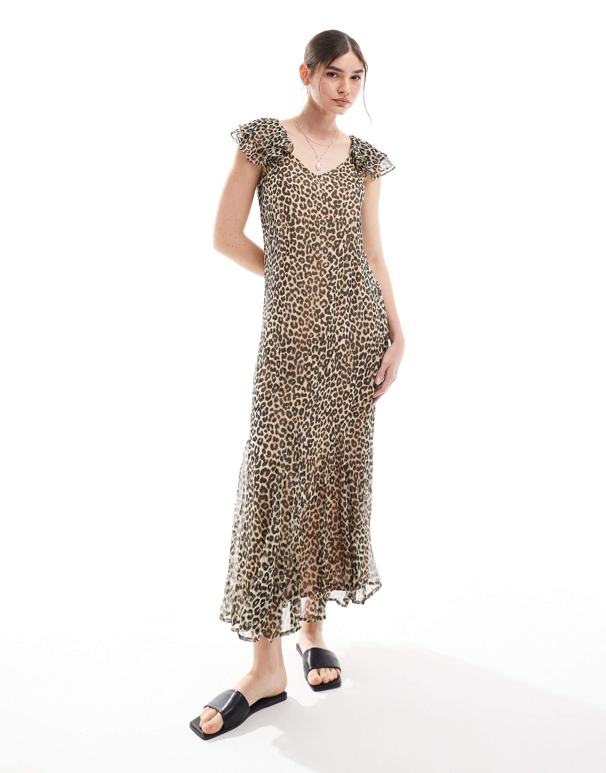 vero moda frill sleeve maxi dress in leopard print