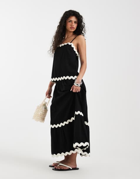 Vero Moda full tiered maxi skirt co-ord with contrast scallop trim in black - view 1