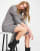 Thumbnail 3 van 4