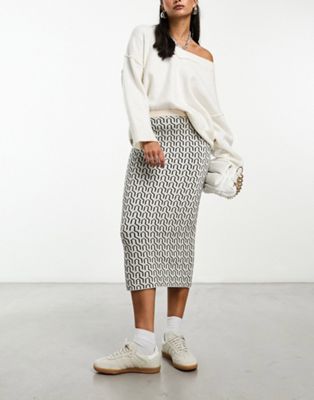 Vero Moda geo knitted midi skirt co-ord in mono
