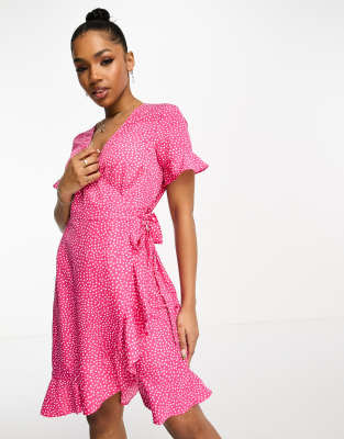 Vero Moda - Gepunktetes Mini-Wickelkleid in Rosa