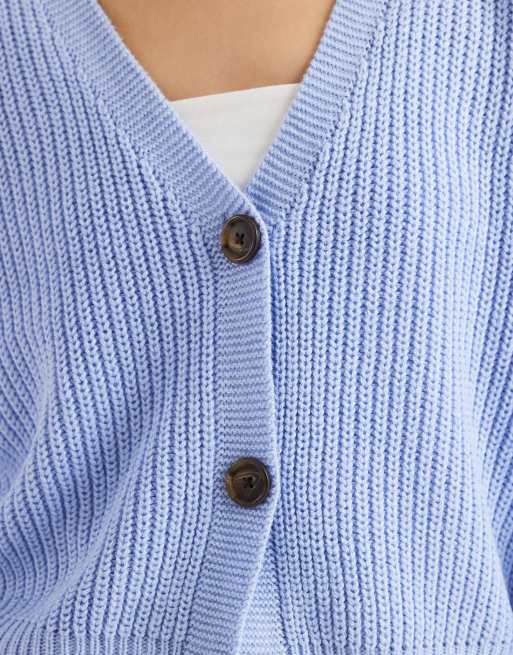 Vero Moda – Gerippte Grobstrickjacke in Brunnera-Blau mit Knopfleiste, 2 von 4