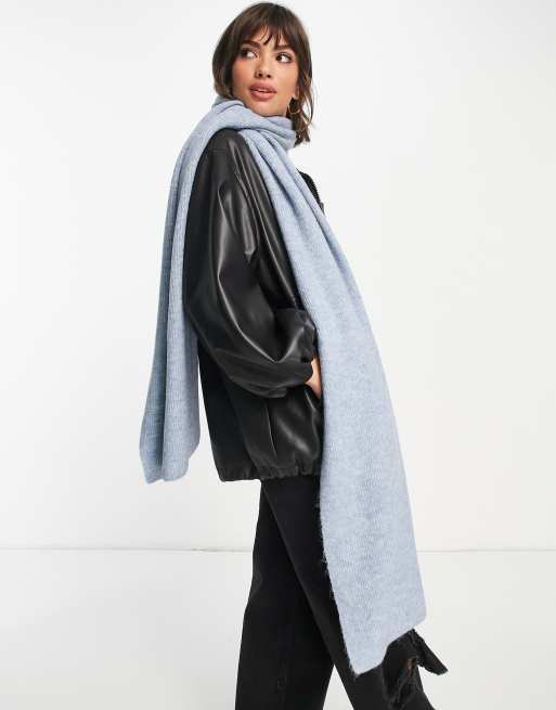 Vero Moda – Gerippter Oversize-Schal in Blau