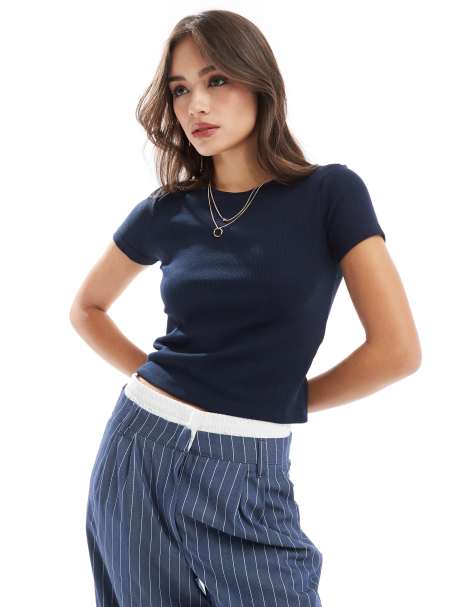 Vero Moda – Geripptes T-Shirt in Marineblau mit Rundhalsausschnitt - view 1