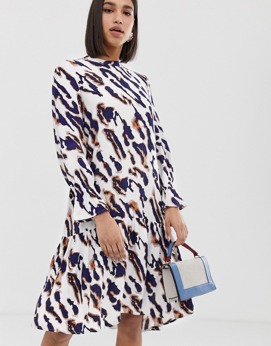 Vero Moda - Gesmokte jurk met abstracte dierenprint-Wit
