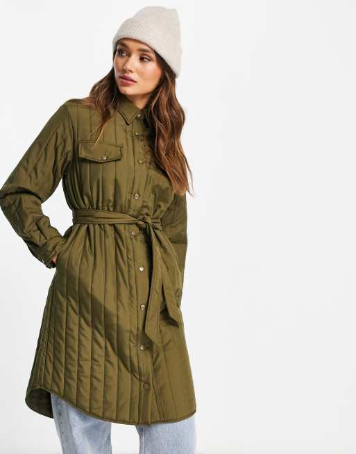 Vero Moda – Gesteppte Longline-Hemdjacke in Khaki