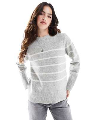 Vero Moda - Gestreifter Pullover in Cremeweiß und Grau mit Rundhalsausschnitt