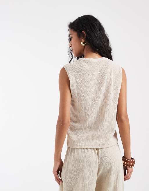 Vero Moda - Getextureerde mouwloze top in stone, deel van co-ord set, 3 van 4
