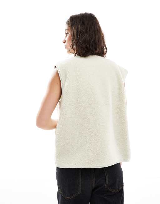 Vero Moda - Gilet coupe carrée en fausse fourrure - Crème, 2 de 4