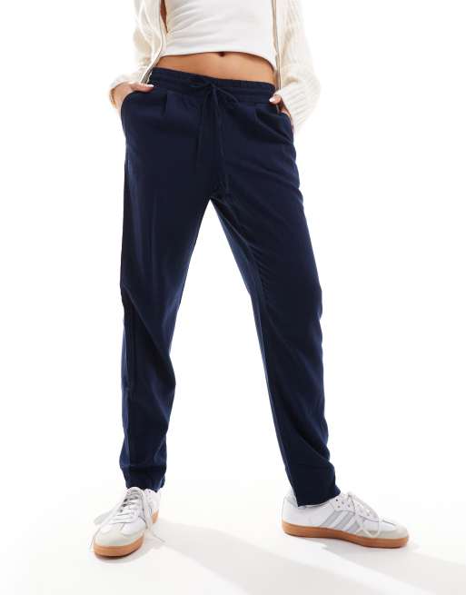 Vero Moda – Granatowe zwężane spodnie z mieszanki lnu, 4 z 5